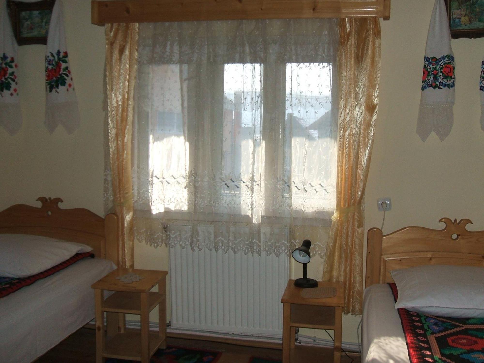 Casa Muntean Ξενοδοχείο Vadu Izei Εξωτερικό φωτογραφία